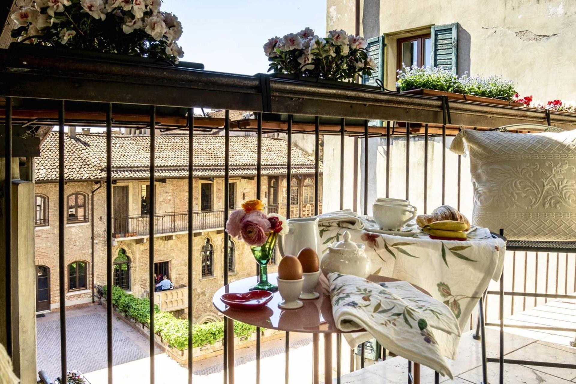 Residenza...Cara Giulietta... Apartment Verona Luaran gambar