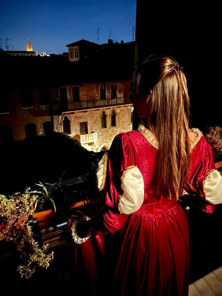 Residenza...Cara Giulietta... Apartment Verona Luaran gambar